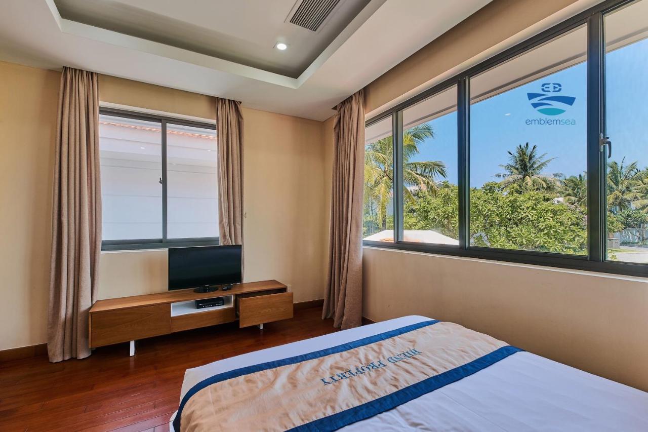Emblem Sea 4 Bedroom Villas ダナン市 エクステリア 写真